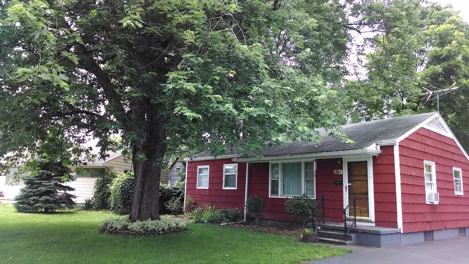 1367 Marble Dr photo 1