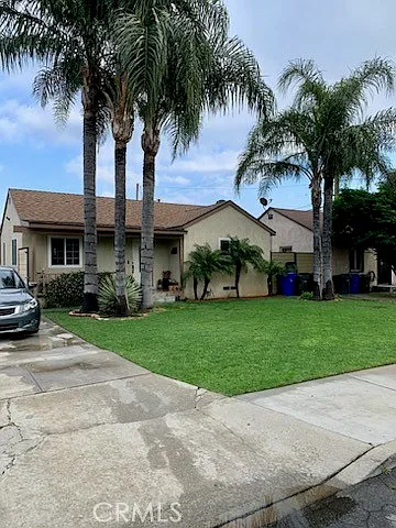 8895 Bennett Ave — Photo 1