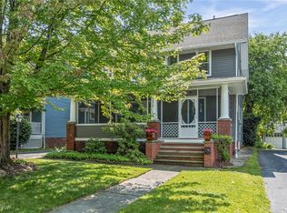1570 Belle Ave, Lakewood, OH 44107
