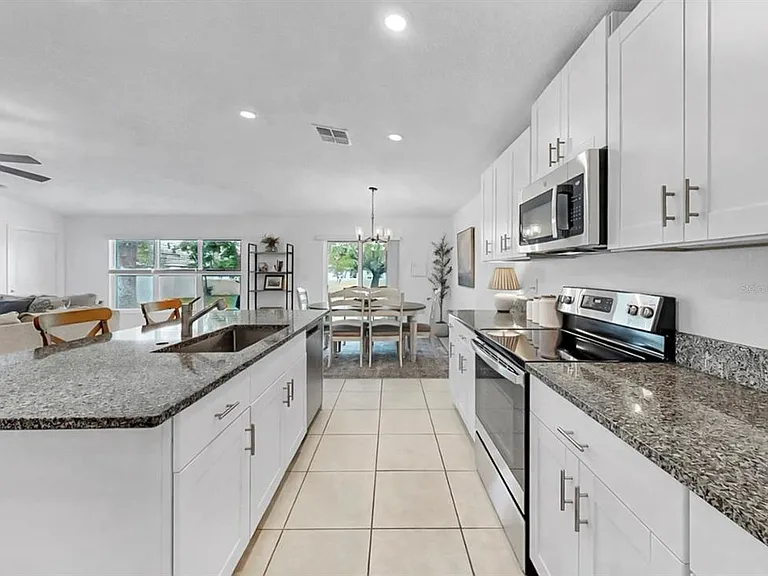 13256 Great Plains Dr — Photo 10