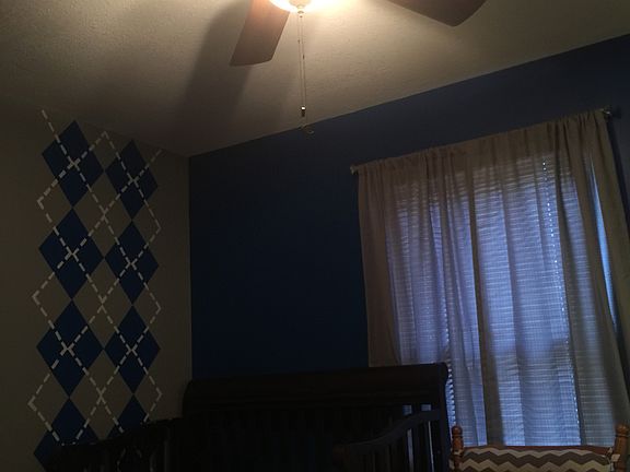 5th image of 2413 NE Bridgeport Dr
