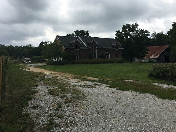 3rd image of 2495 Burgundy Way