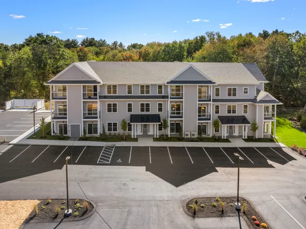 240 Main St, Millis, MA