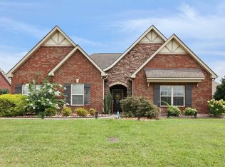 235 Carellton Dr, Gallatin, TN 37066