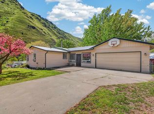 100 Park St, Riggins, ID 83549