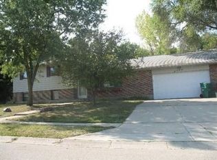 4956 Arrowview Dr, Dayton, OH 45424