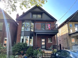 148 Medland St W, Toronto, ON M6P 2N5