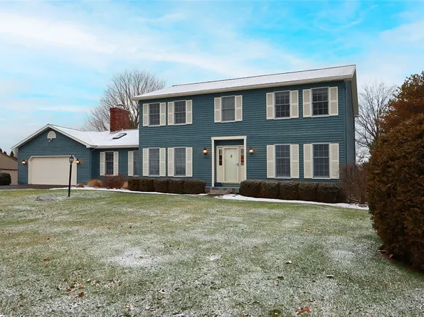 8265 Iliad Dr, Manlius, NY 13104