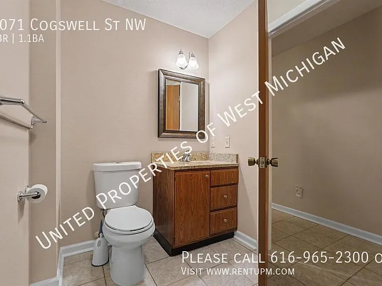 1071 Cogswell St NW — Photo 12