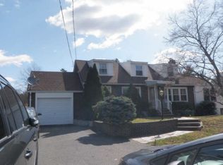 462 Country Club Rd, Bridgewater, NJ 08807