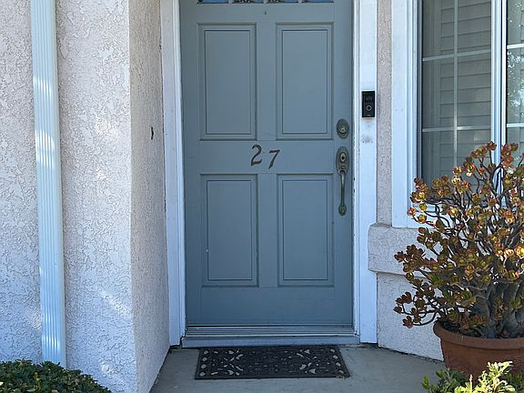 4th image of 27 Santa Clara St