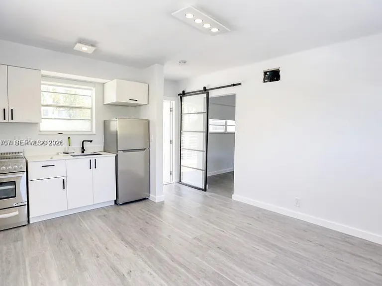324 Washington Ave #D — Photo 4