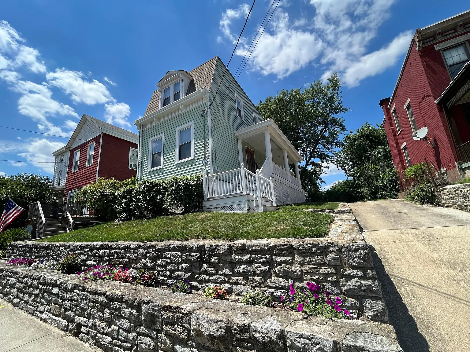2116 Pogue Ave photo 1