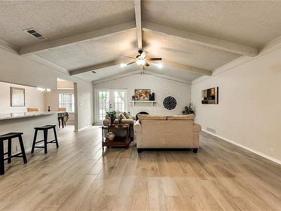 2nd image of 3200 Fox Hill Dr