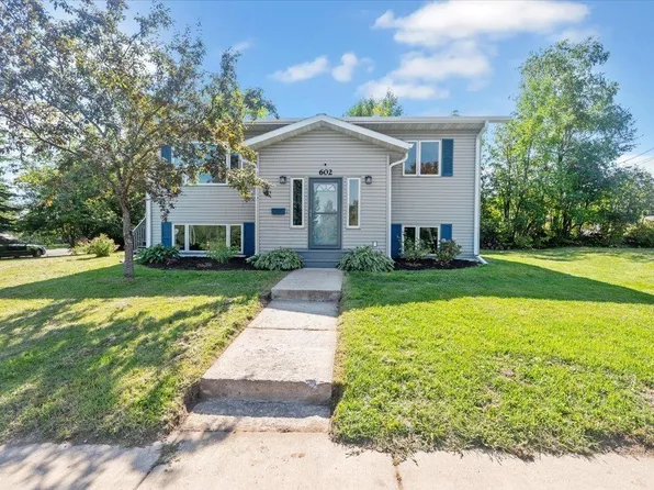 602 4th St, Proctor, MN 55810