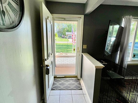 4th image of 1630 Gary Paul Ln