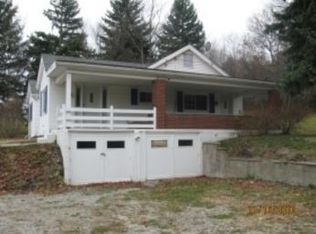 1986 Avella Rd, Avella, PA 15312
