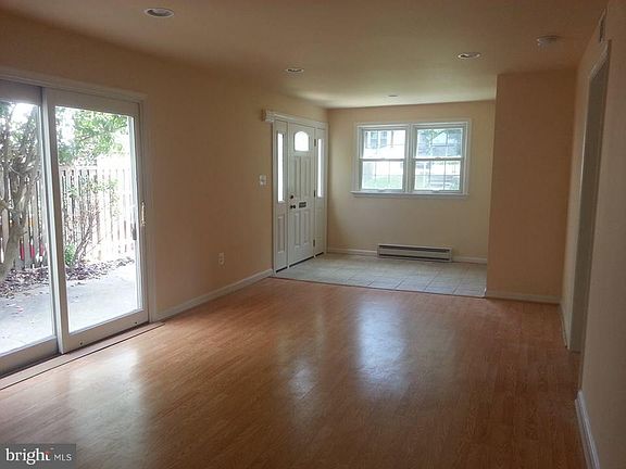 4th image of 1039 19th St S