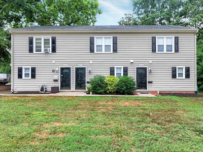 8835 Chapel Hill Rd, Cary, NC, 27513
