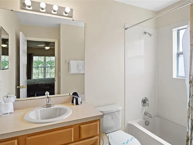 134 Sevilla Ave — Photo 24