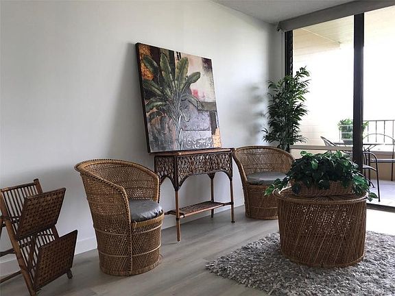 5th image of 2121 Ala Wai Blvd APT 1702