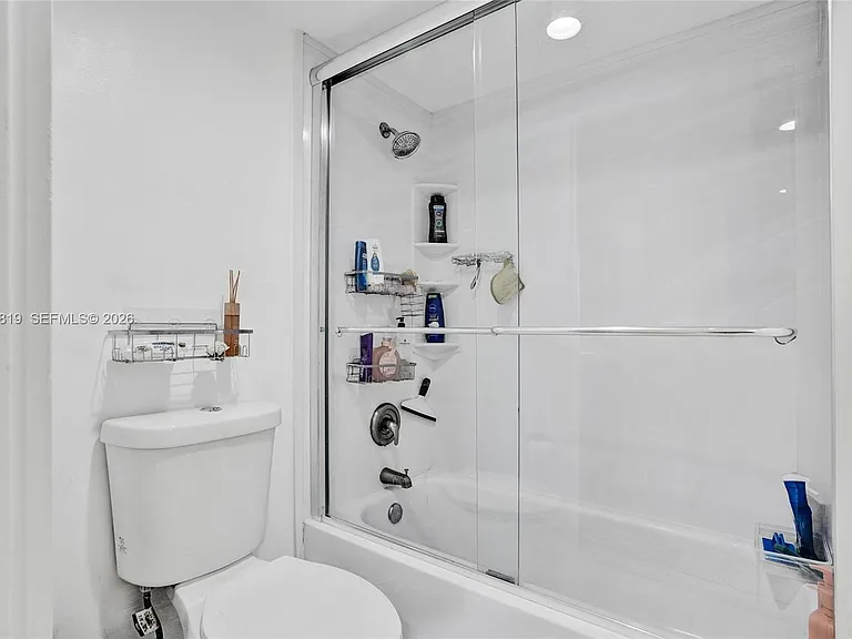 100 Bayview Dr #401 — Photo 20