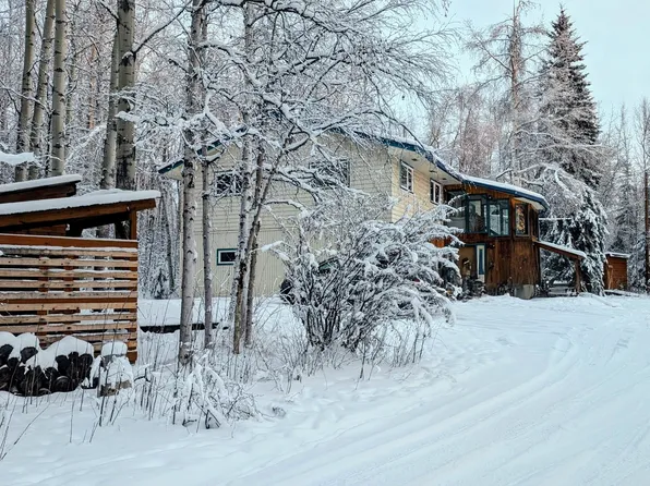 608 Ridgecrest Dr Unit 1-2, Fairbanks, AK 99709