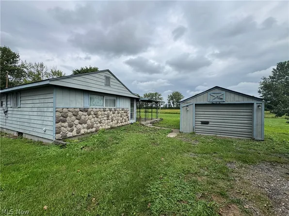 122 Norwood Ave, Sandusky, OH 44870