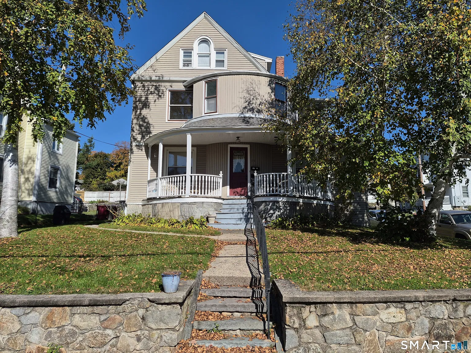 2 bed, 1.0 bath, 1000 sqft, $1,700 — Photo 1
