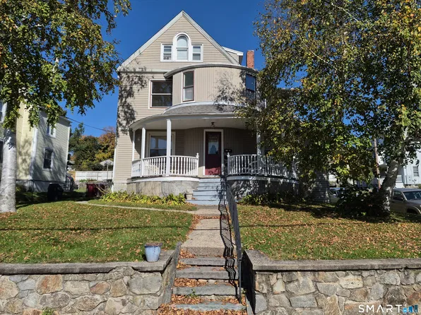 69 Highland Ave #2, Naugatuck, CT 06770