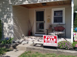 126 N John St, Pendleton, IN 46064