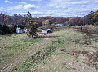 11610 Apple Harvest Dr, Inwood, WV 25428
