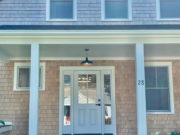 2nd image of 28 Rogers Way