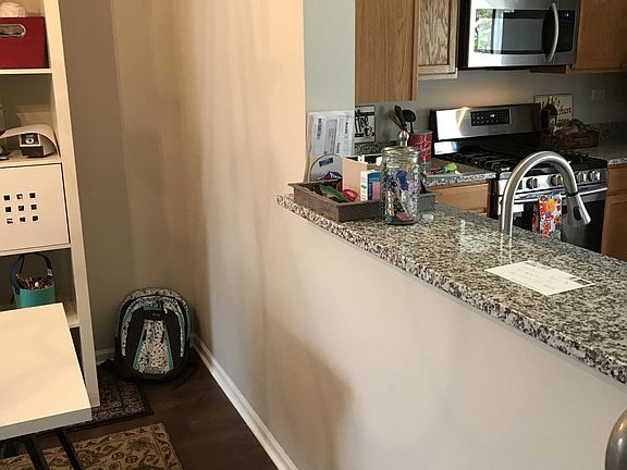 Dining/kitchen