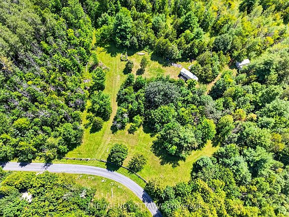 2nd image of 0 Pipers Bay Ln