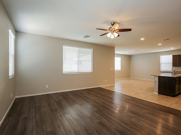 5th image of 5725 Country Lake Ln