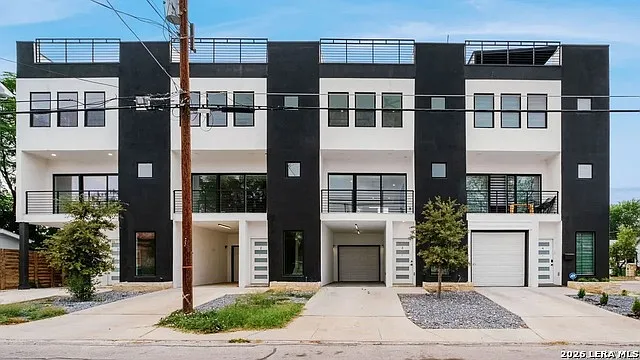 308 S Mesquite St #104 — Photo 8
