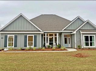 161 Firefly Dr, Lucedale, MS 39452
