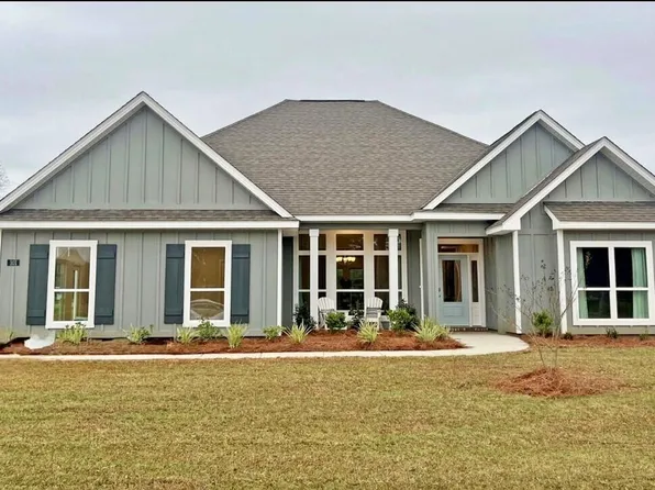 161 Firefly Dr, Lucedale, MS 39452