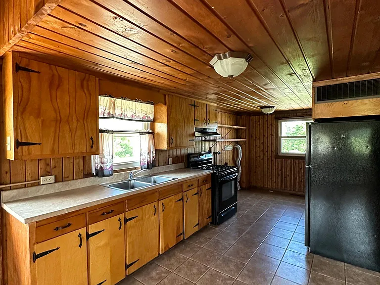 5791 State Route 60 — Photo 9