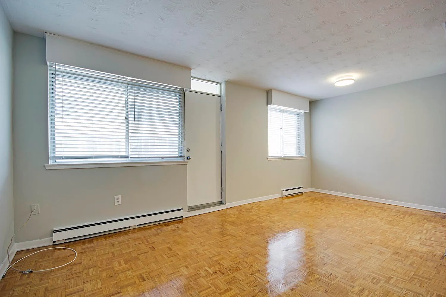 89 Isabella Street — Photo 4