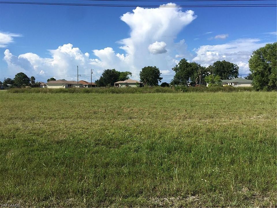 2nd image of 1707 NE 13th Ter