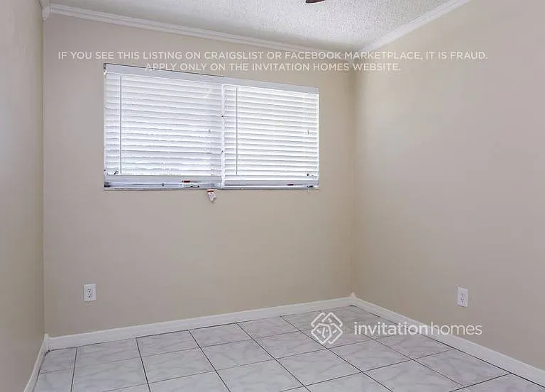 4712 NW 2nd Ct — Photo 4