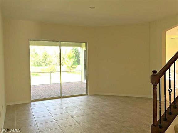 4th image of 4035 Ashentree Ct