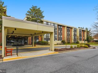 2921 N Leisure World Blvd #1-119, Silver Spring, MD 20906