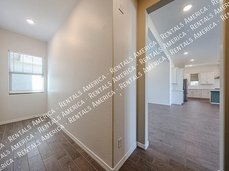 44716 N 44th Ave — Photo 43