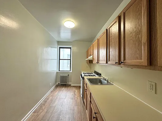 Rented by Pear NYC LLC | media 15