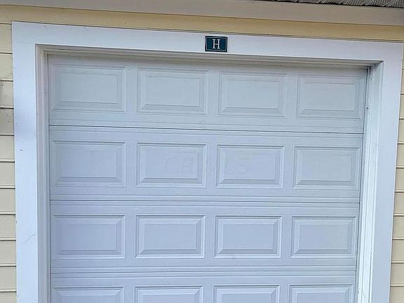 2nd image of 7778 Essex Gate Dr S