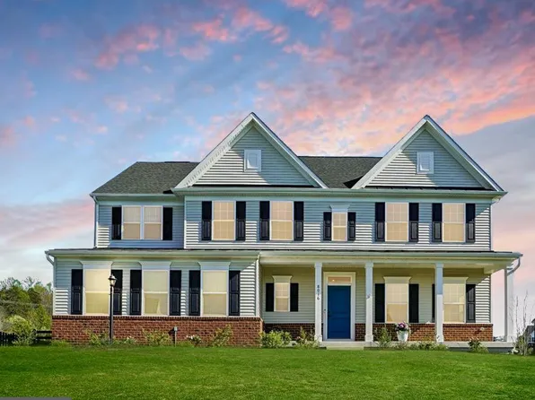 8016 International Dr, Warrenton, VA 20187