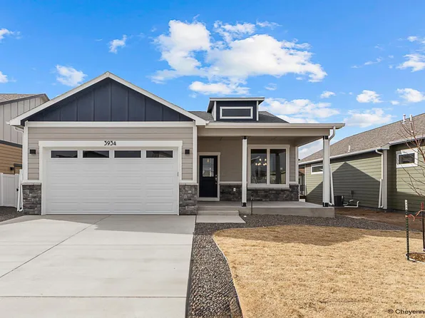 3934 Saddleback Ln, Cheyenne, WY 82001